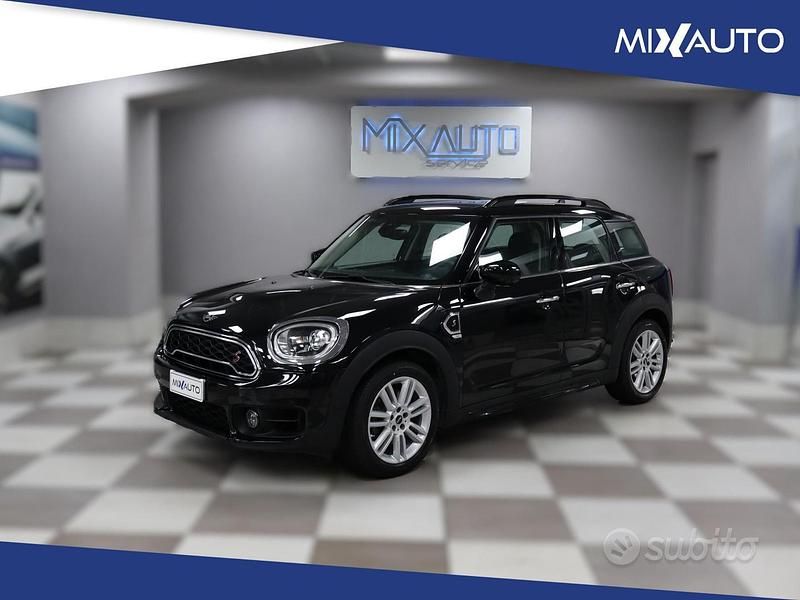 Usata Mini Cooper S Countryman Hype 192 CV (141 kW) 2020 Nero SUV