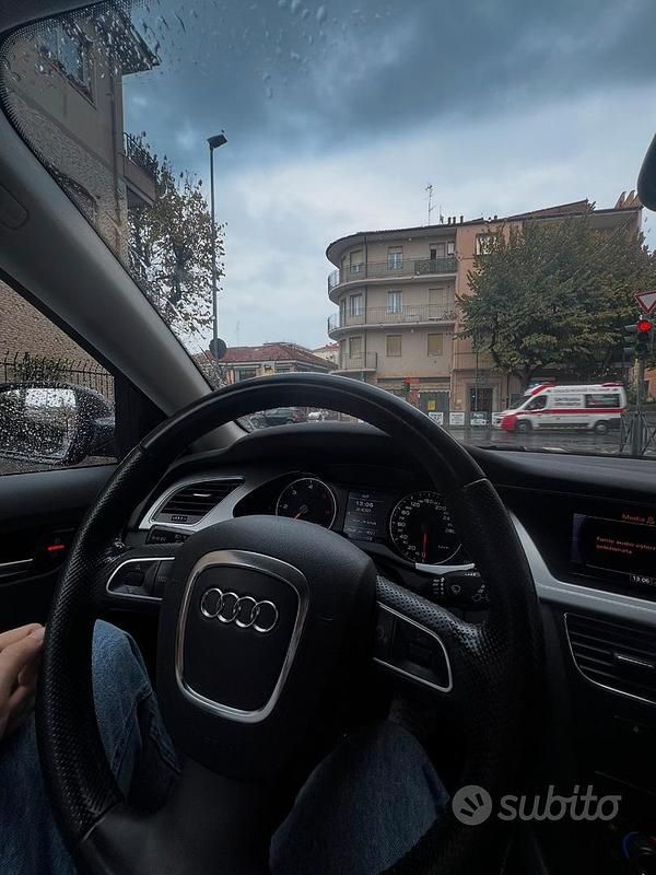 Usata Audi A4 Sport 143 CV (105 kW) 2012 Nero Station wagon