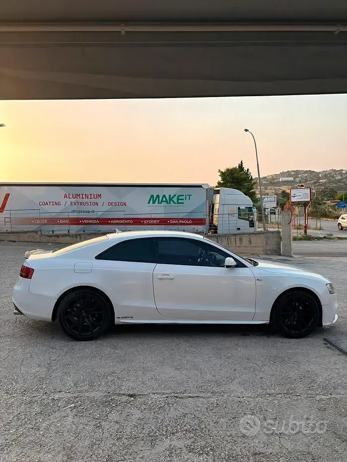 Usata Audi A5 S-Line 170 CV (125 kW) 2011 Bianco Coupé