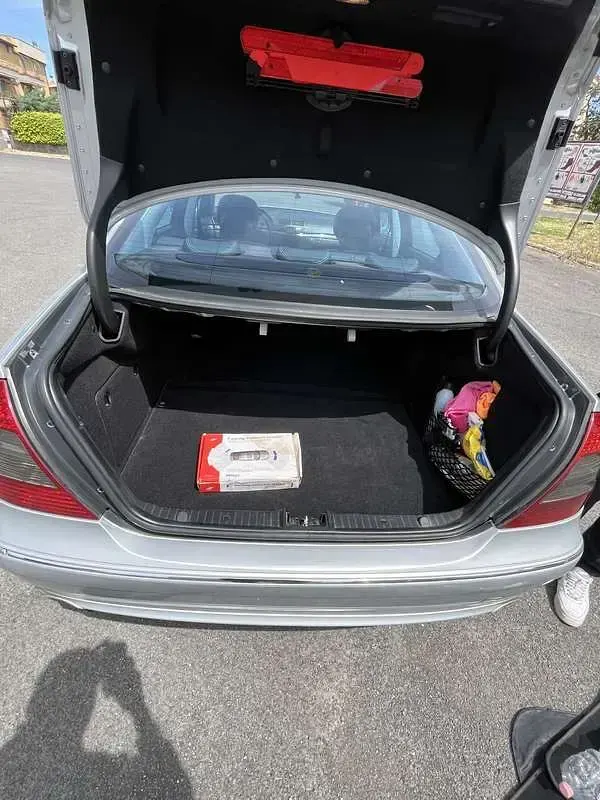 Usata Mercedes E320 Avantgarde 224 CV (164 kW) 2007 Berlina