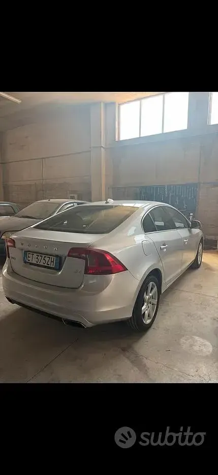 Usata Volvo S60 181 CV (133 kW) 2014 Berlina