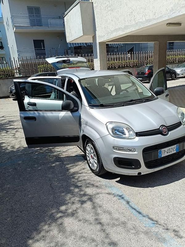 Usata Fiat Panda 69 CV (50 kW) 2018 Utilitaria