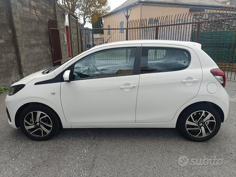 Usata Peugeot 108 Allure 72 CV (52 kW) 2020 Bianco Berlina