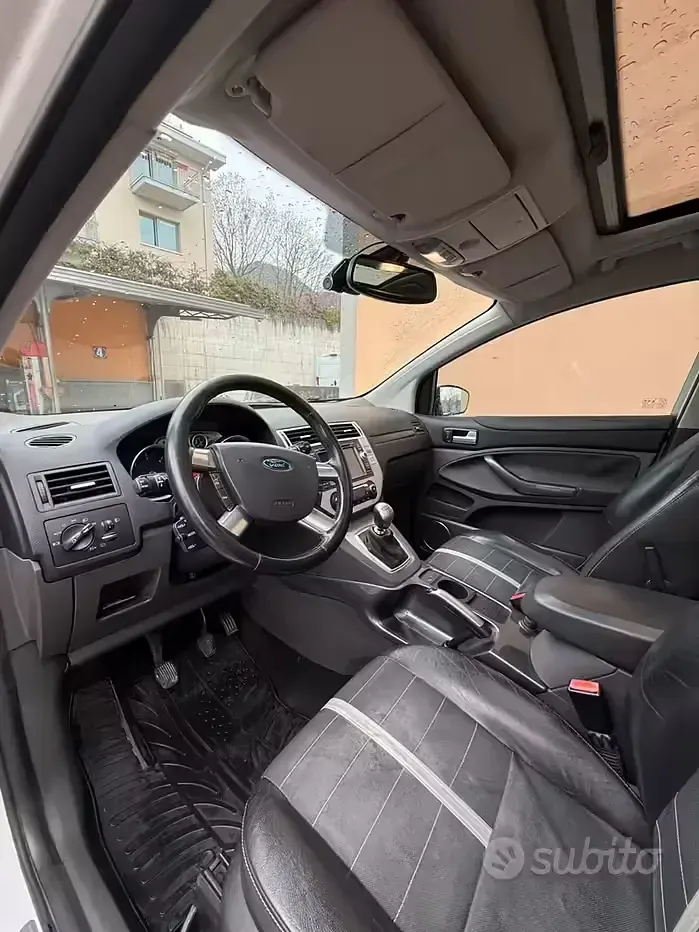 Occasion Ford Kuga Titanium 136 ch (100 kW) 2008 Blanc SUV