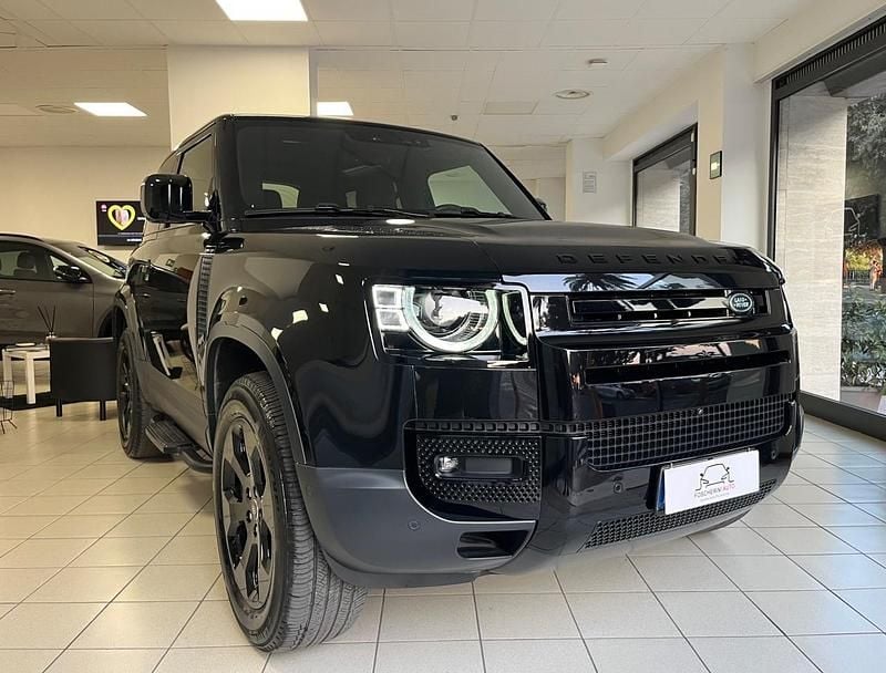 Usata Land Rover Defender SE Dynamic 199 CV (146 kW) 2023 Nero SUV