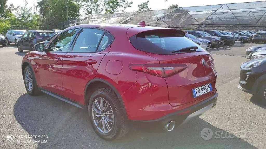 Usata Alfa Romeo Stelvio Super 209 CV (153 kW) 2018 Rosso SUV