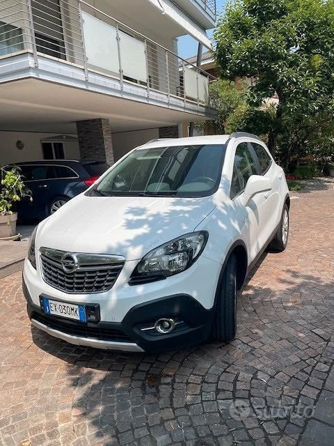 Usata Opel Mokka 140 CV (102 kW) 2014 Bianco SUV