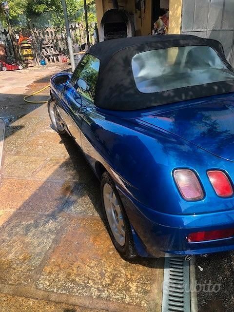 Usata Fiat Barchetta 131 CV (96 kW) 2001 Blu Cabrio