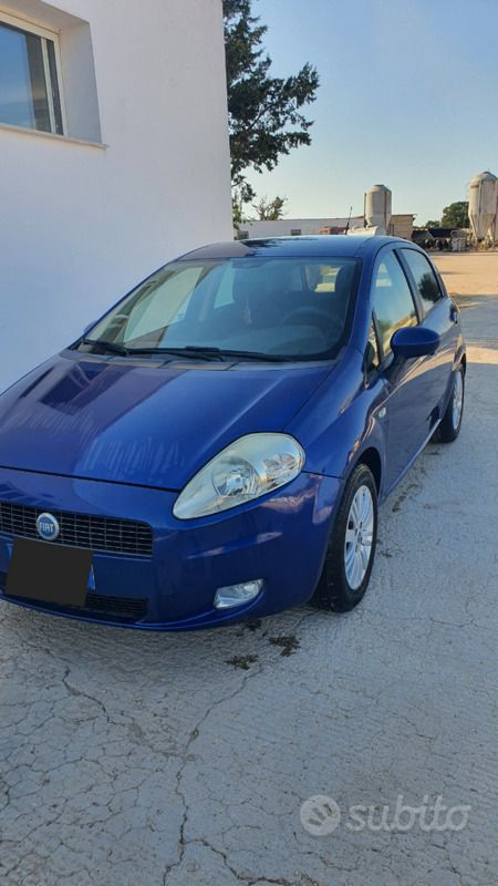 Usata Fiat Grande Punto 95 CV (69 kW) 2006 Blu Utilitaria