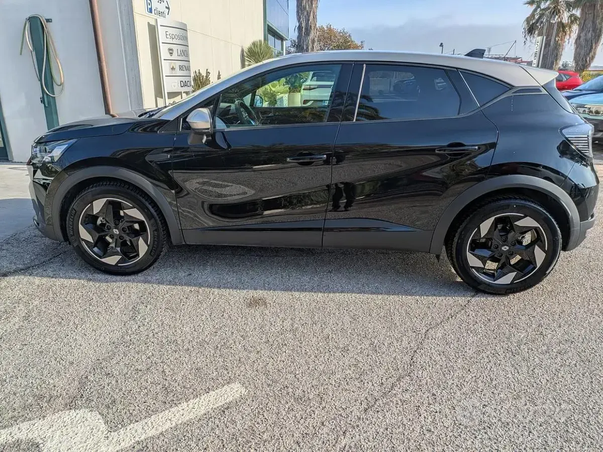 Usata Renault Captur 91 CV (66 kW) 2025 SUV
