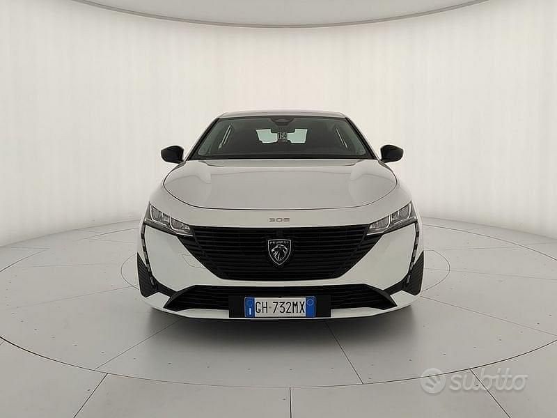 Usata Peugeot 308 Active 110 CV (80 kW) 2022 Bianco Berlina