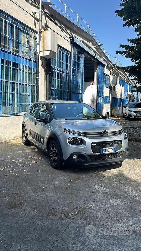 Grigio Usata 2017 Citroën C3 Due volumi | 9000 € (Buon prezzo) - Immagine 1/4