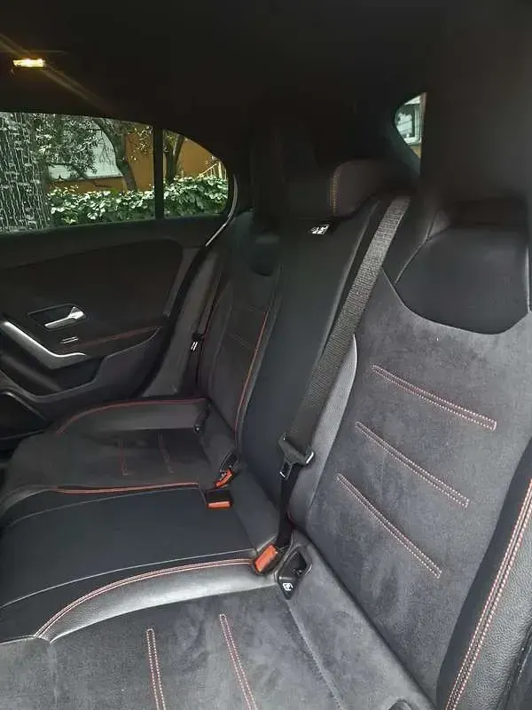 Usata Mercedes A180 Premium 136 CV (100 kW) 2021 Bianco Berlina