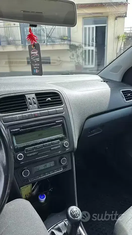 Usata VW Polo Comfortline 90 CV (66 kW) 2010 Grigio Utilitaria