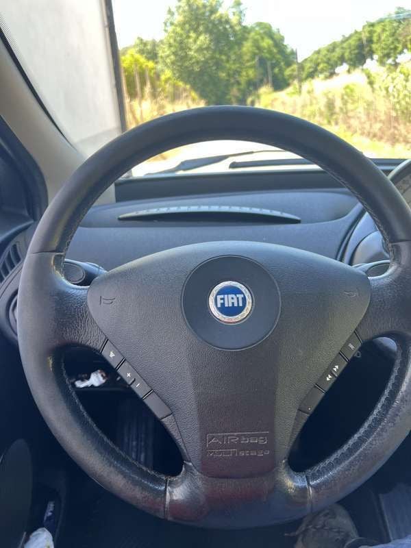 Usata 2007 Fiat Multipla Emotion Monovolume | 4499 € (Molto cara) - Immagine 1/4