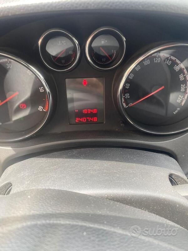 Occasion Opel Meriva 2013 Gris Monospace