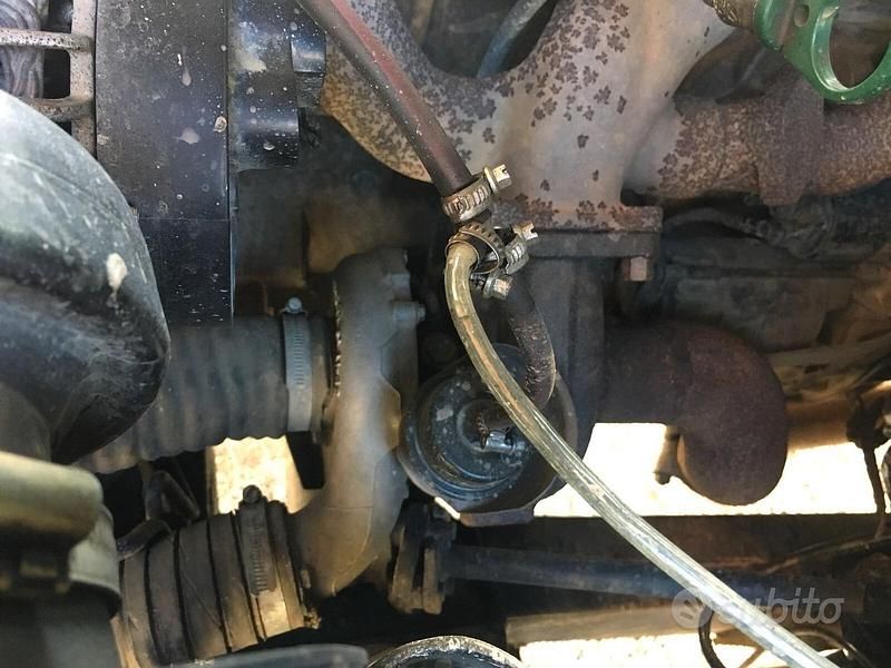 Usata Land Rover Discovery 113 CV (83 kW) 1992 Nero SUV