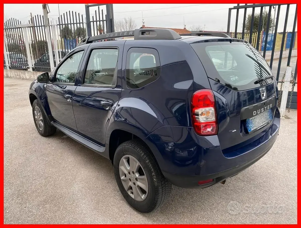 Usata Dacia Duster Lauréate 109 CV (80 kW) 2015 Bluazzurro SUV