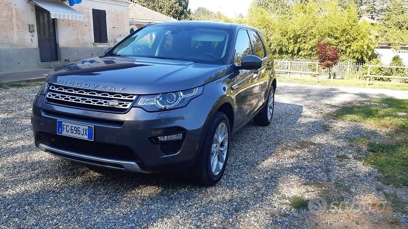Grigio Usata 2016 Land Rover Discovery Sport HSE SUV | 13.500 € (Buon prezzo) - Immagine 1/4