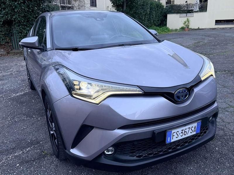 Argento Usata 2018 Toyota C-HR Trend SUV | 15.300 € (Buon prezzo) - Immagine 1/4