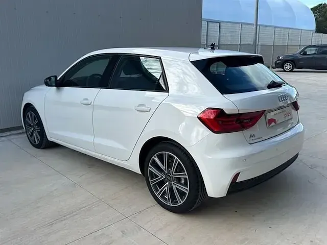Nuova Audi A1 Sportback Business 116 CV (85 kW) 2025 Bianco Utilitaria