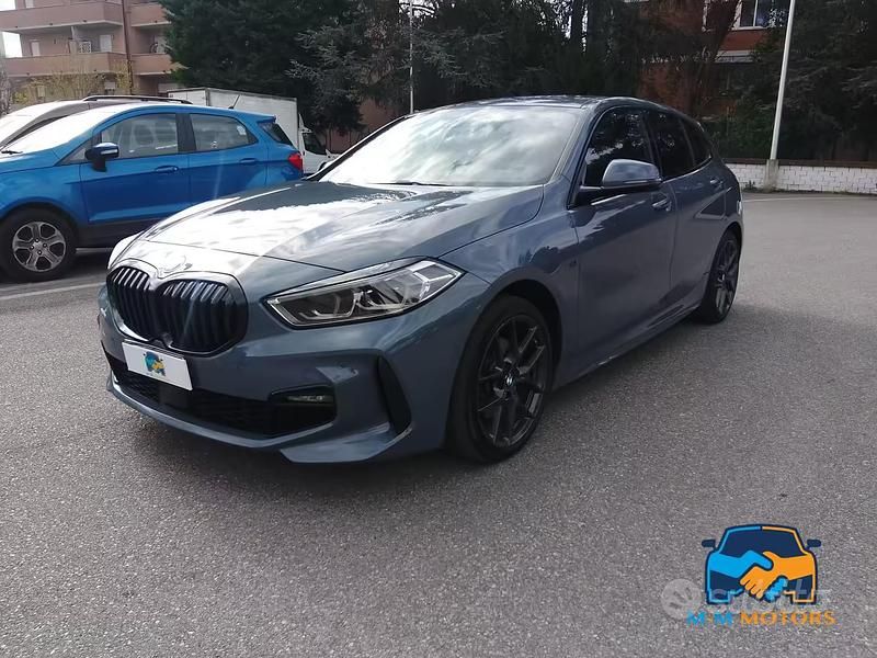 Usata BMW 116 M Sport 116 CV (85 kW) 2021 Grigio Utilitaria