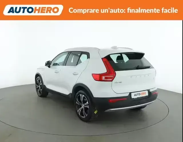 Usata Volvo XC40 Plus 179 CV (131 kW) 2022 Bianco SUV