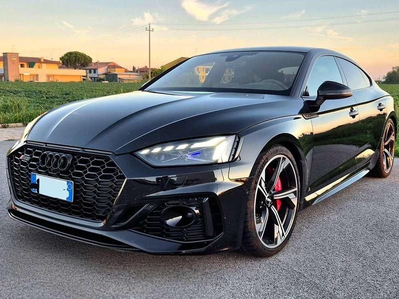 Usata Audi RS5 Sportback Ambiente 450 CV (330 kW) 2021 Nero Berlina