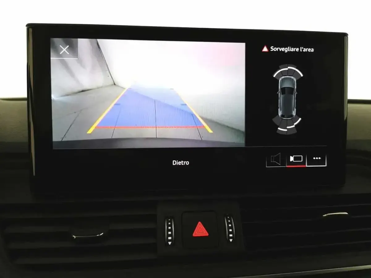 Usata Audi Q5 Sportback S-line plus 2025 Grigio SUV
