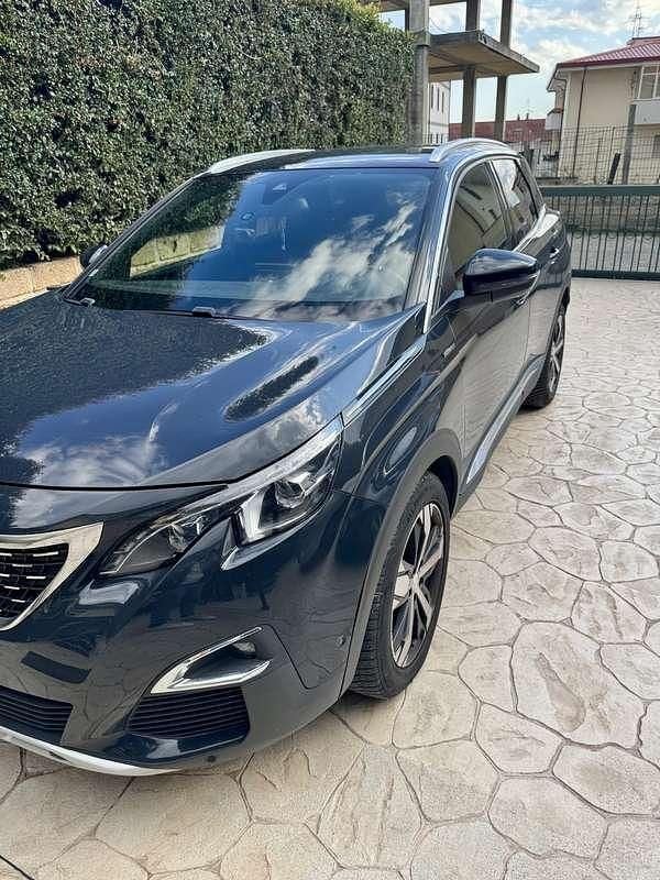 Usata Peugeot 3008 GT-line 131 CV (96 kW) 2019 Nero SUV