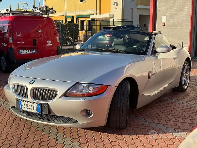 Usata BMW Z4 Comfort Edition 231 CV (169 kW) 2005 Grigio Cabrio