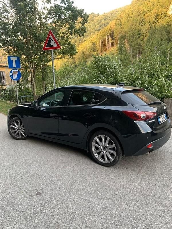 Usata Mazda 3 150 CV (110 kW) 2014 Nero Berlina