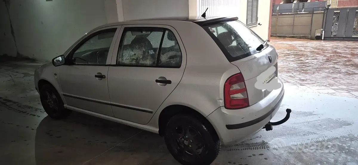 Usata Skoda Fabia 101 CV (74 kW) 2004 Grigio Berlina