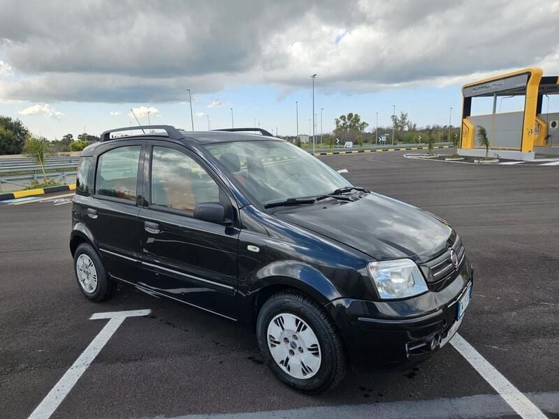 Usata Fiat Panda Emotion 60 CV (44 kW) 2009 Nero Utilitaria