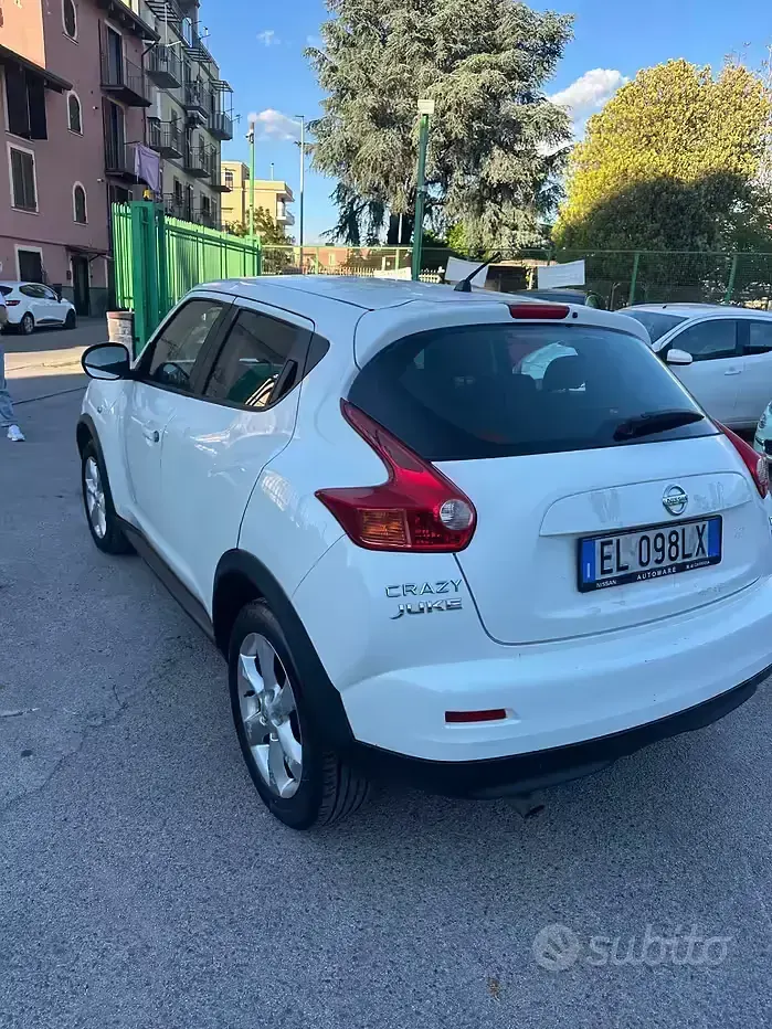 Usata Nissan Juke Acenta 117 CV (86 kW) 2011 Bianco SUV
