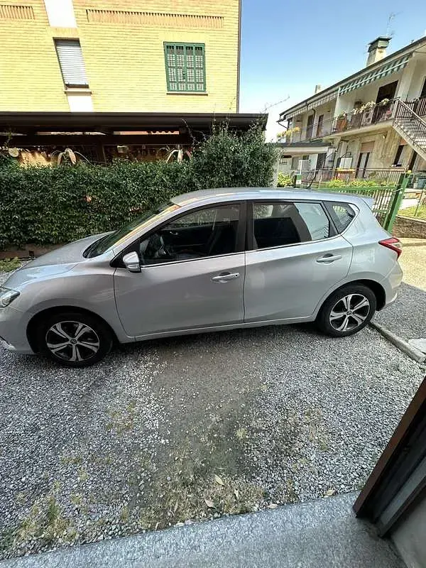 Usata Nissan Pulsar Acenta 110 CV (80 kW) 2015 Grigio Utilitaria