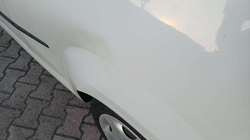 Usata Renault Twingo 75 CV (55 kW) 2013 Bianco Utilitaria