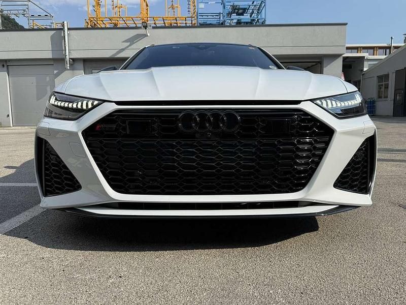 Bianco Usata 2024 Audi RS6 Performance Station wagon | 119.000 € (Buon prezzo) - Immagine 1/4