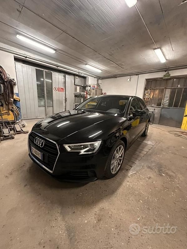 Usata Audi A3 116 CV (85 kW) 2018 Nero Berlina