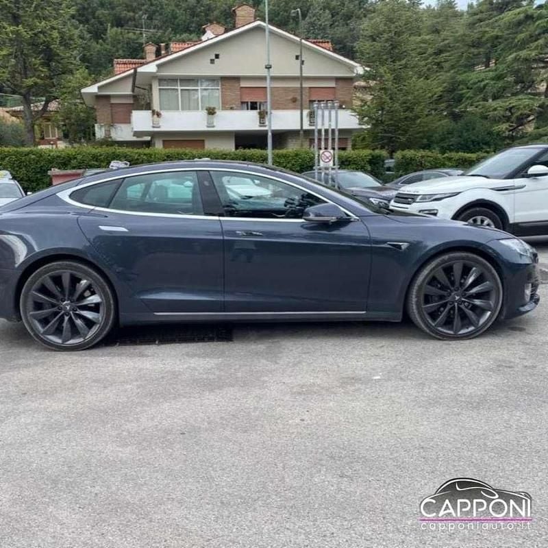 Usata Tesla Model S 158 kW (215 CV) 2017 Nero Utilitaria