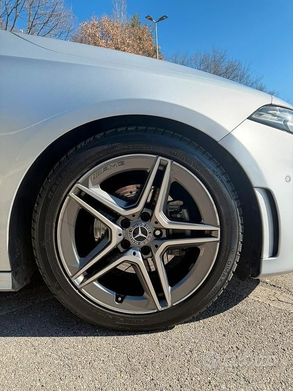 Usata Mercedes A180 136 CV (100 kW) 2020 Grigio Berlina