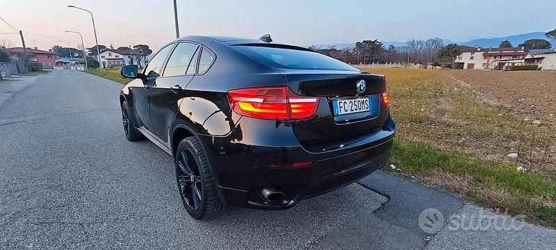 Usata BMW X6 245 CV (180 kW) 2013 Nero SUV