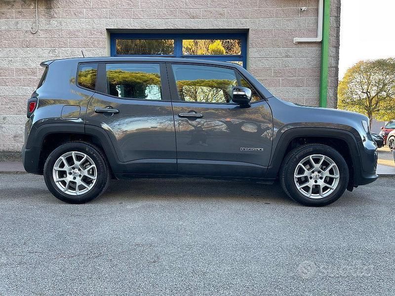 Usata Jeep Renegade Limited 131 CV (96 kW) 2023 Grigio SUV