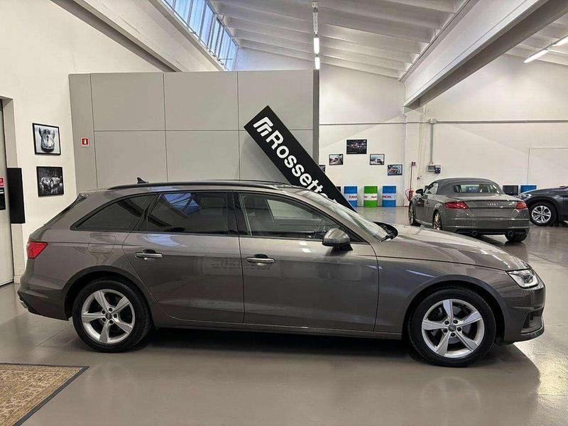 Usata Audi A4 Business 163 CV (119 kW) 2021 Grigio Station wagon