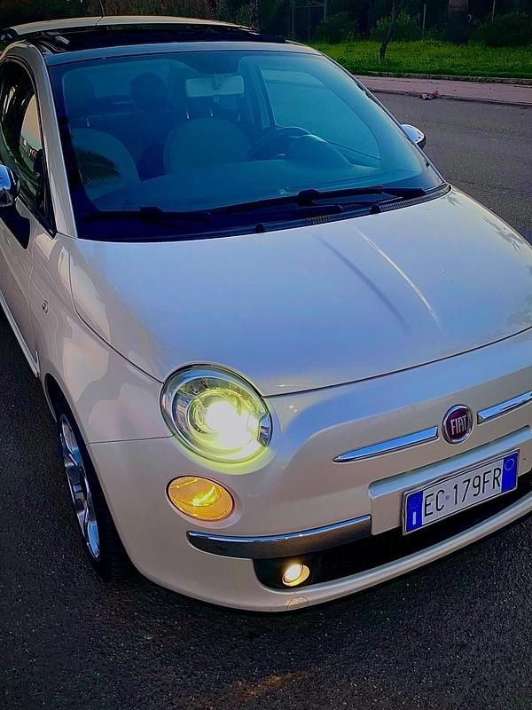 Usata Fiat 500 Lounge 95 CV (69 kW) 2013 Bianco Berlina