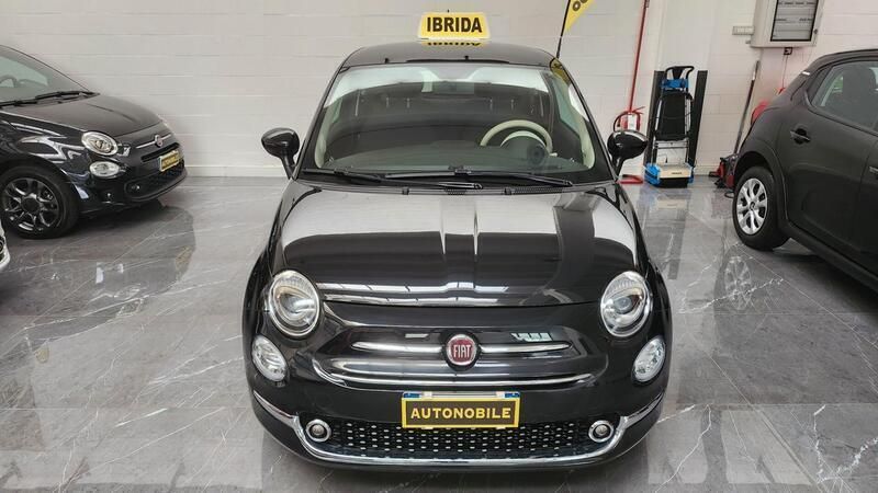 Verde Usata 2024 Fiat 500 Dolcevita Tre volumi | 14.900 € (Cara) - Immagine 1/4