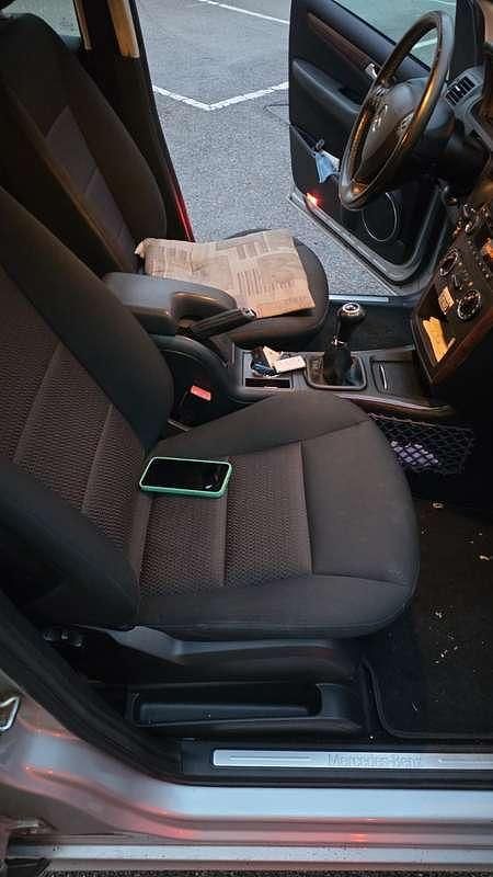 Usata Mercedes 170 Elegance 110 CV (80 kW) 2006 Utilitaria