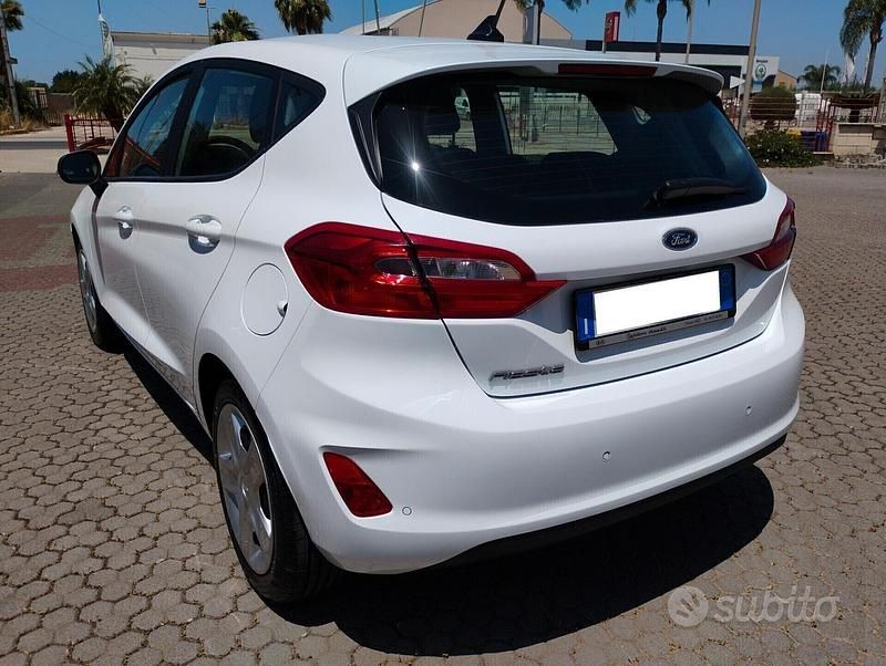 Usata Ford Fiesta 86 CV (63 kW) 2020 Bianco Utilitaria