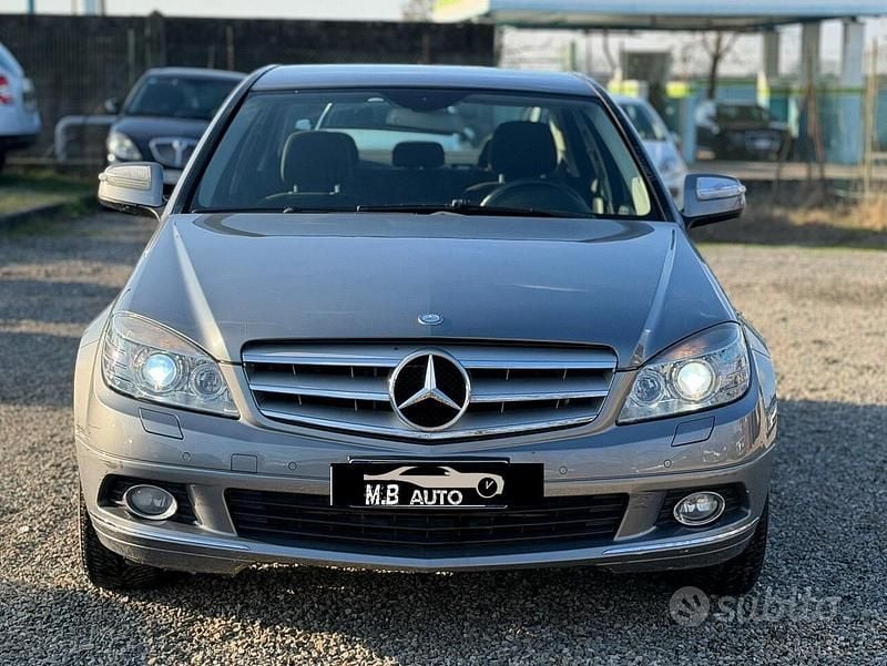 Usata Mercedes C180 156 CV (114 kW) 2008 Grigio Berlina