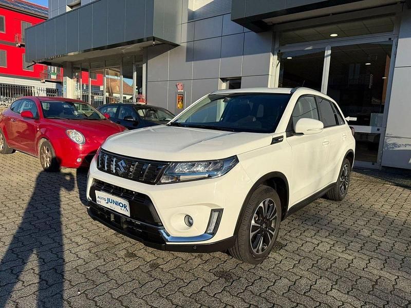 Usata Suzuki Vitara 129 CV (94 kW) 2022 Bianco SUV